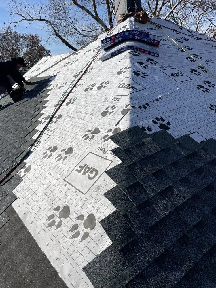 Slide of Skyline Roofing & Siding