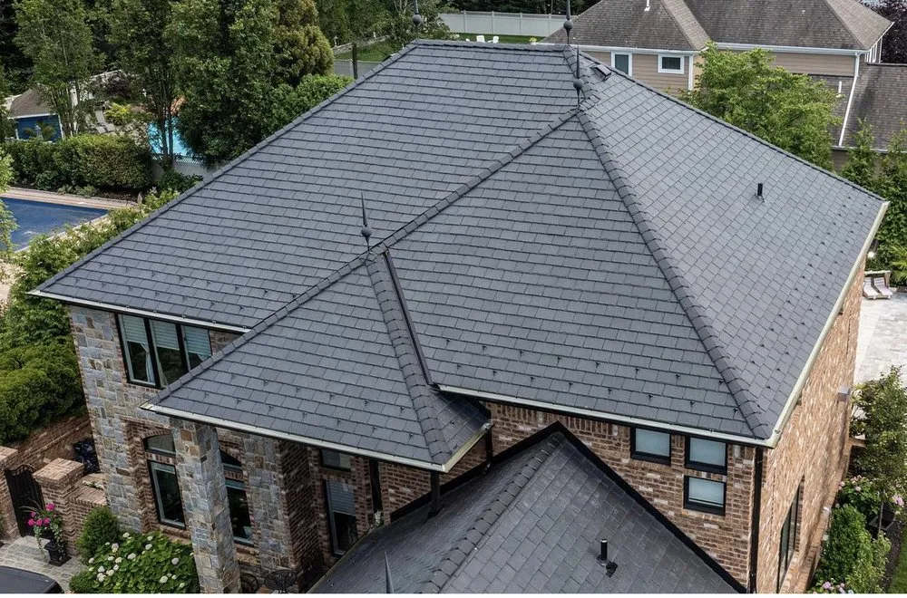 Slide of Skyline Roofing & Siding