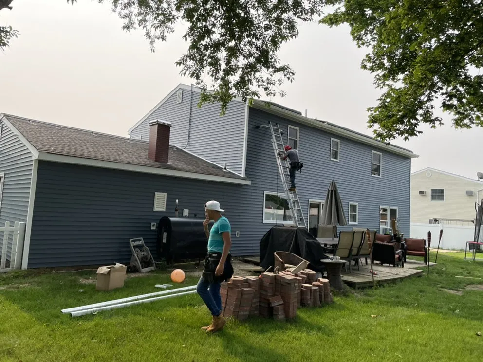 Slide of Skyline Roofing & Siding