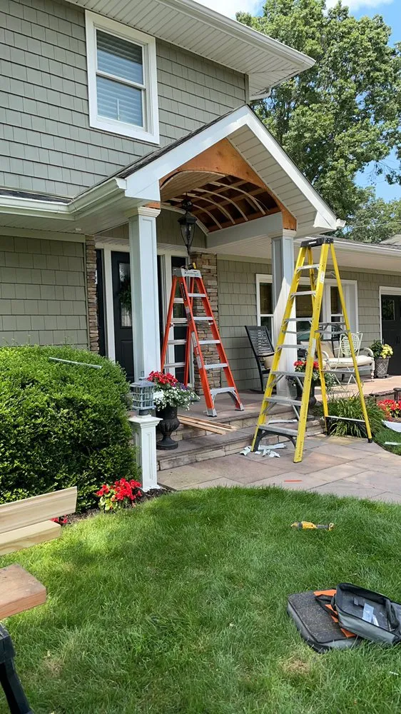 Slide of Skyline Roofing & Siding