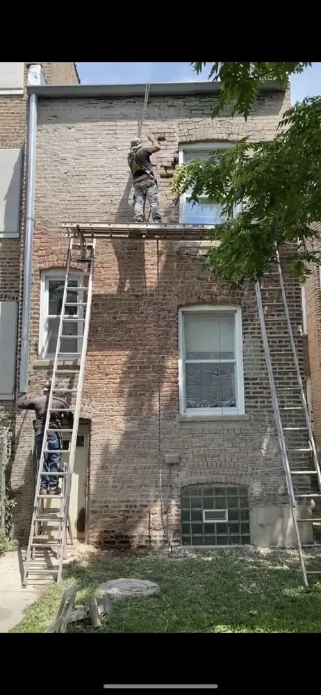 Slide of Skyline Roofing and Tuckpointing