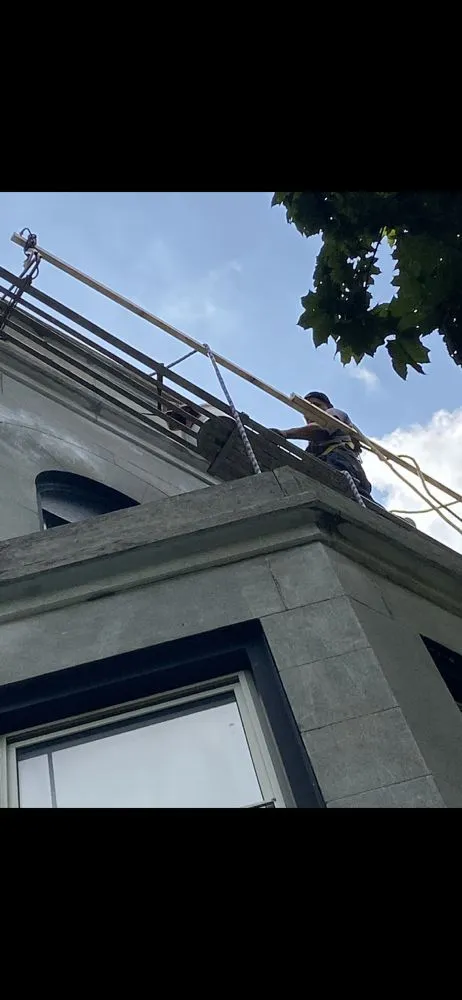 Slide of Skyline Roofing and Tuckpointing