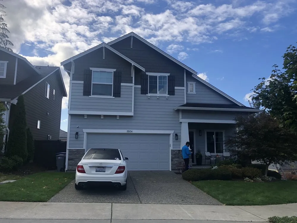 Slide of Skyline Roofing