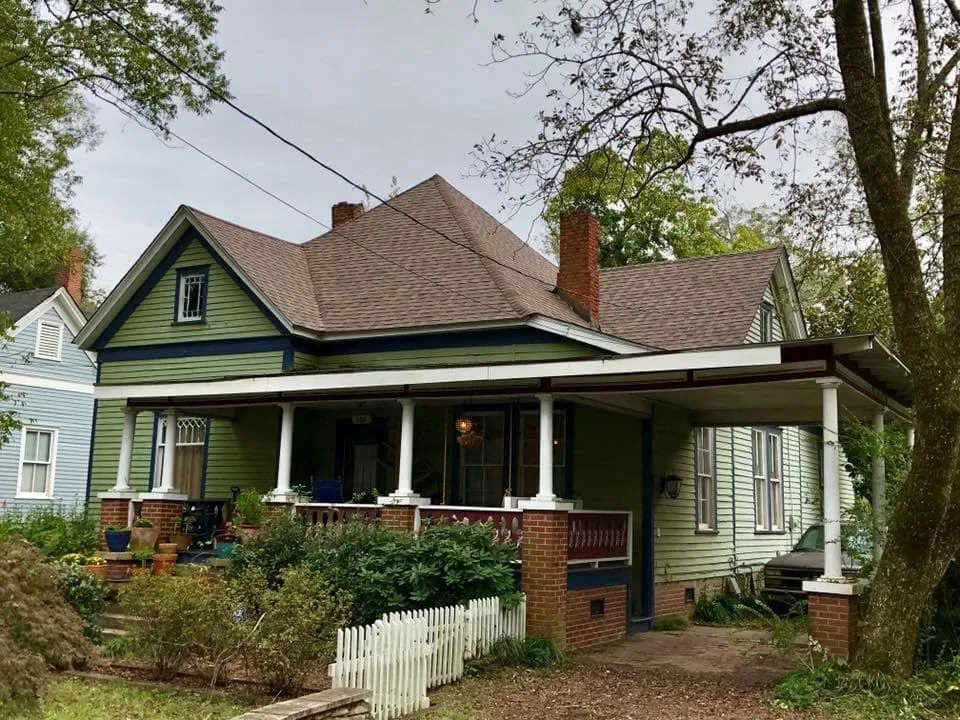 Slide of Skyline Roofing