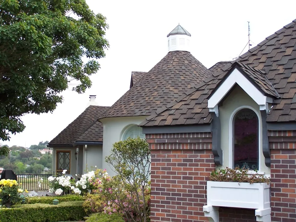 Slide of Skyline Roofing