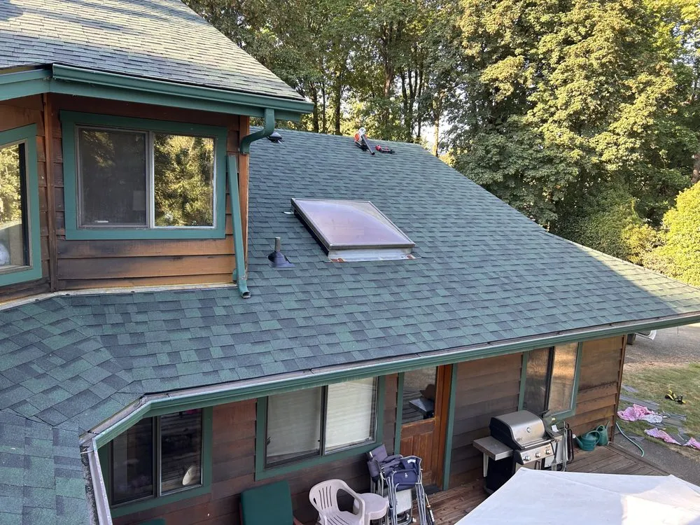 Slide of Skyline Roofing Services