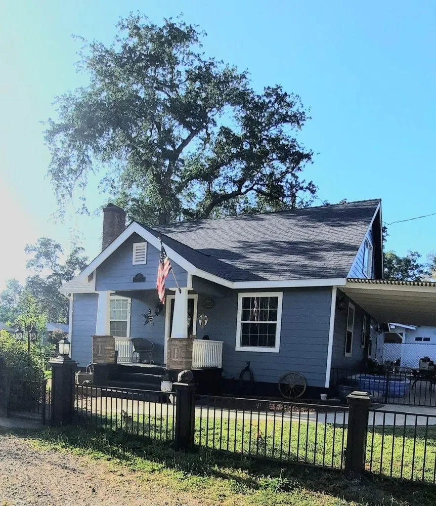 Slide of Skyline Roofing