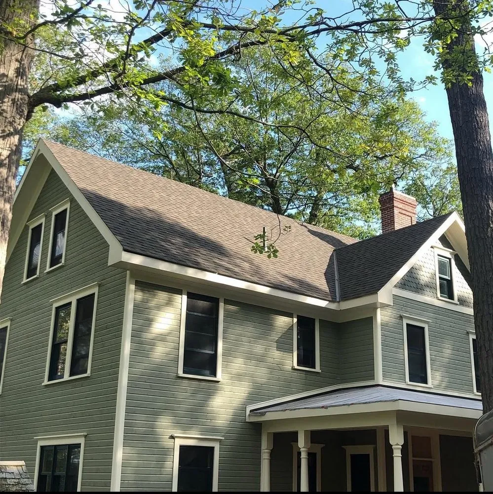 Slide of Skyline Roofing Solutions