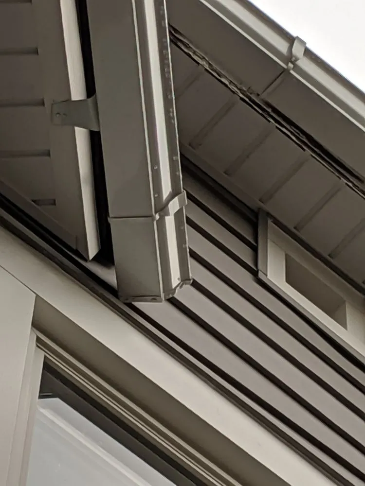 Slide of SkyRidge Roofing and Masonry