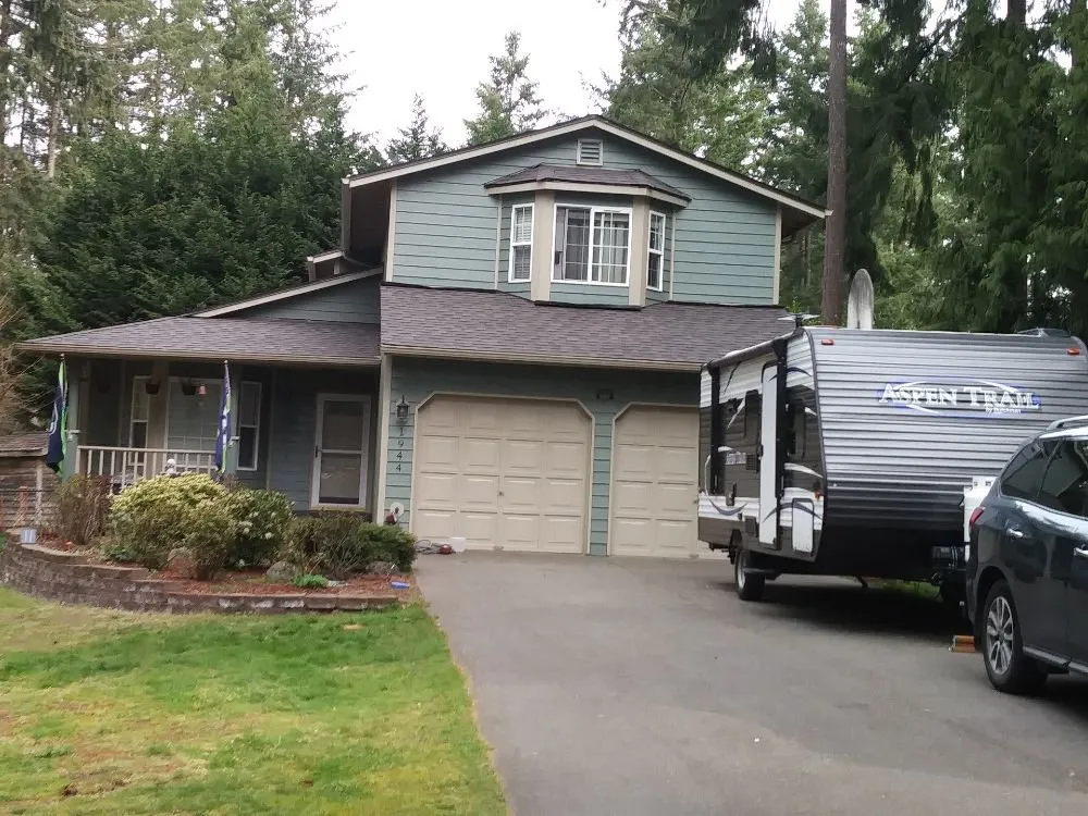 Slide of Skywalker Construction & Roofing