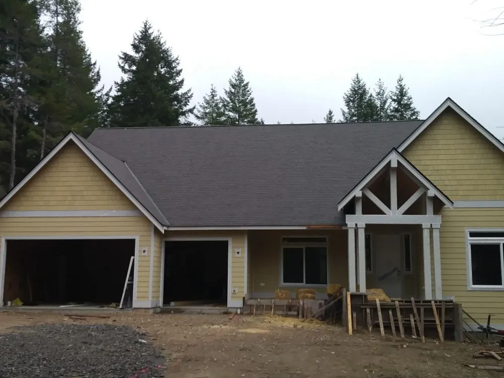 Slide of Skywalker Construction & Roofing