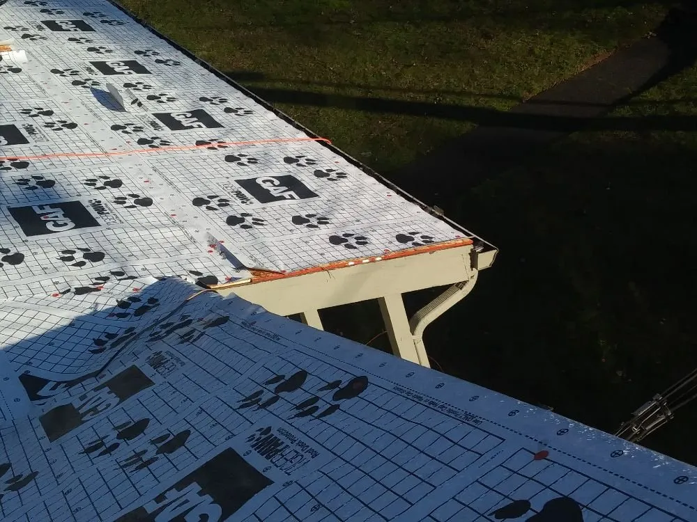 Slide of Skywalker Construction & Roofing