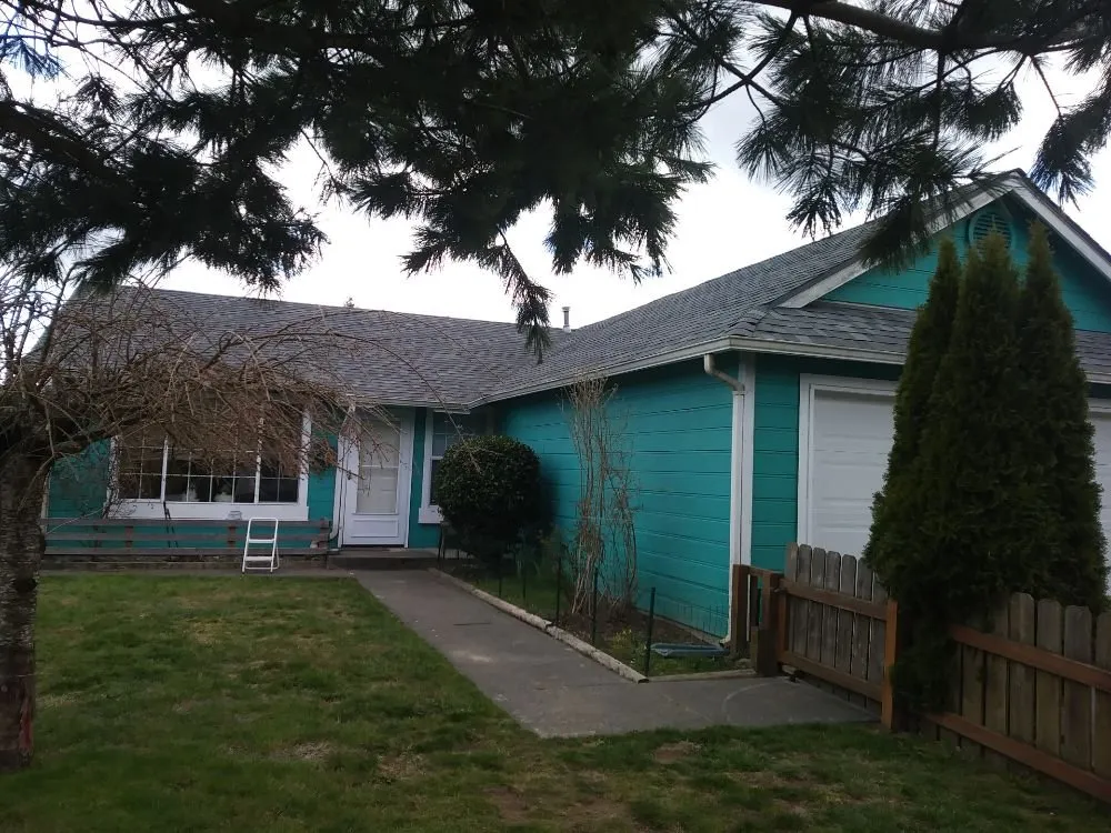 Slide of Skywalker Construction & Roofing