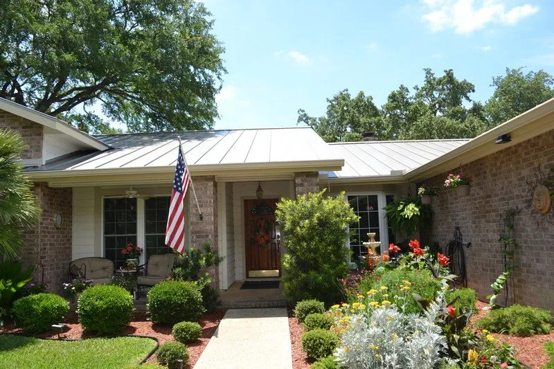 Slide of Skywall Construction