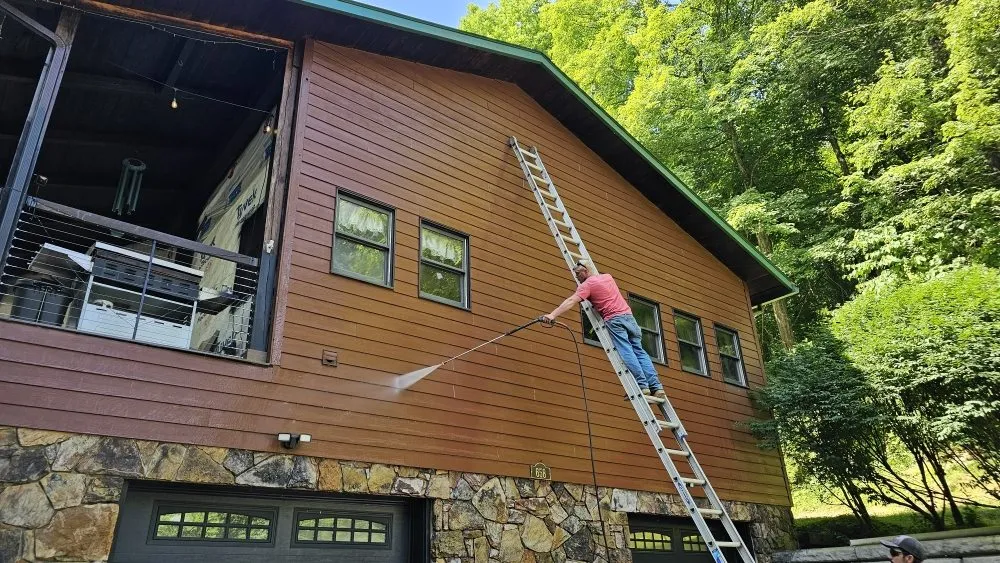 Trusted roof installation in Tunnelton, WV - Skyward Tree Service & Maintenance