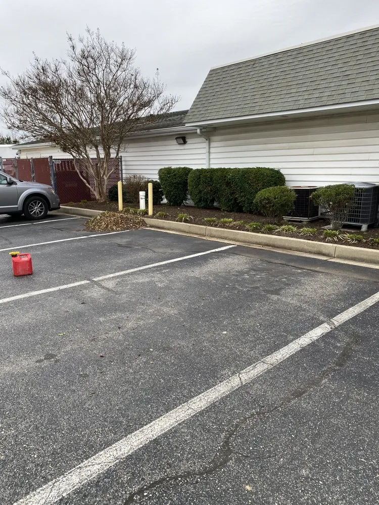 Slide of S&L Landscaping Maintenance