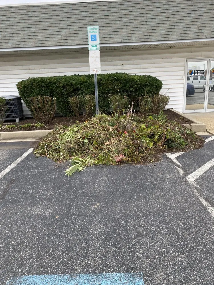 Slide of S&L Landscaping Maintenance