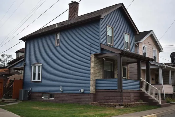 Slide of S&L Remodeling