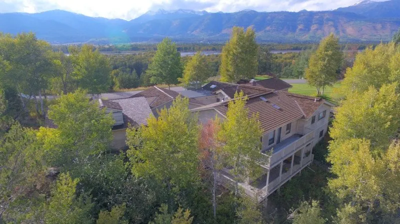 Slide of Slade Roofing