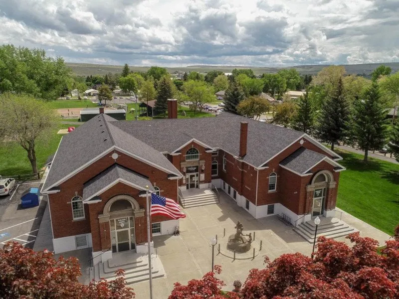 Slide of Slade Roofing