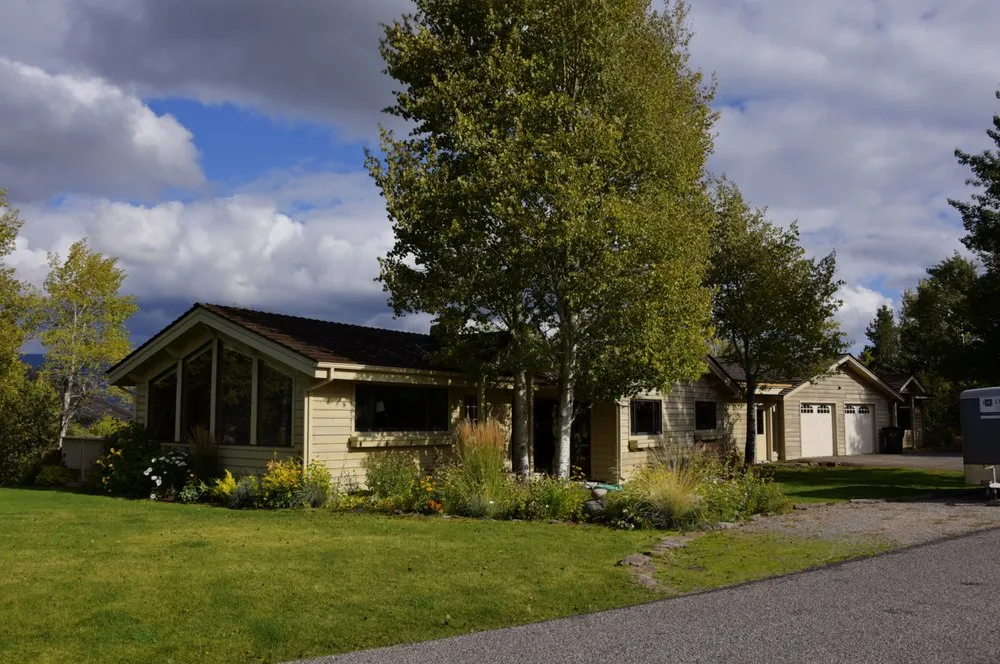 Slide of Slade Roofing