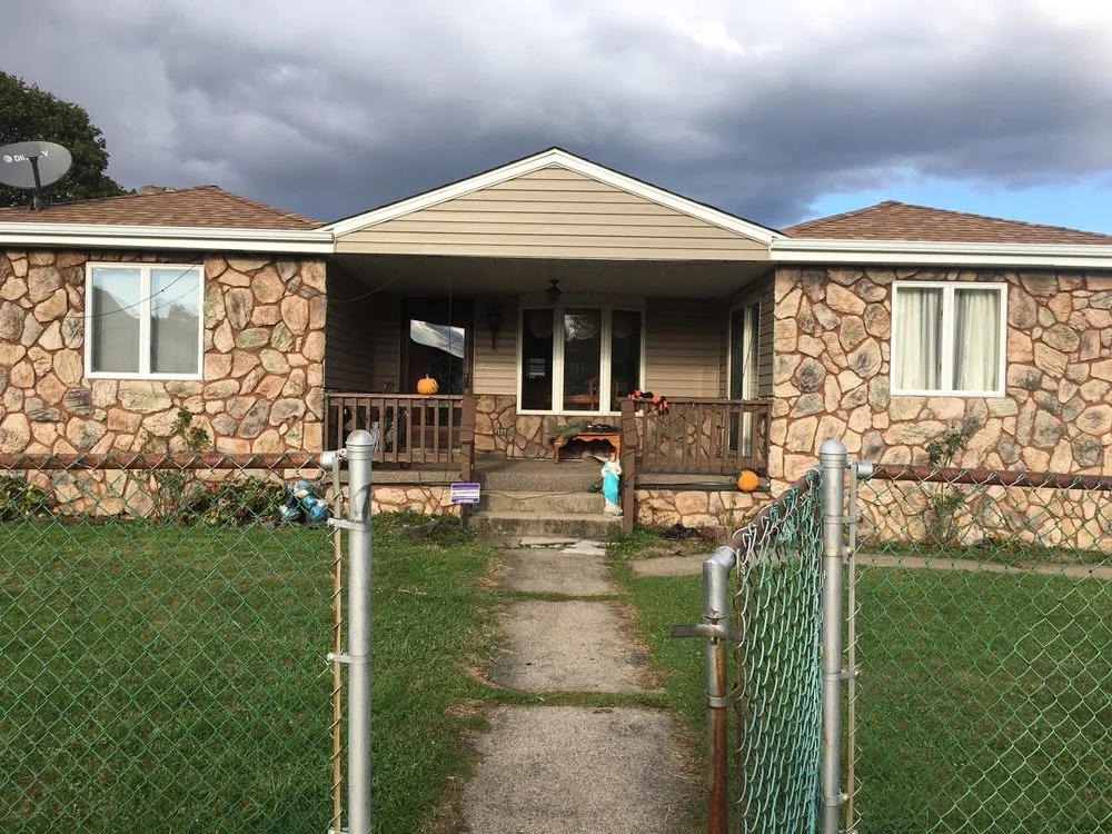 Slide of Slagle Roofing & Construction