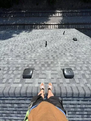 Slava’s Roof Renew Logo