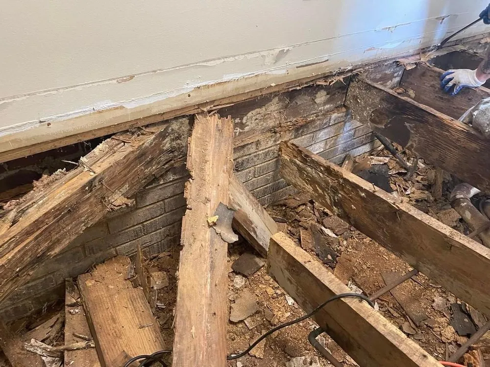 Slide of SledgeBuilt Innovations