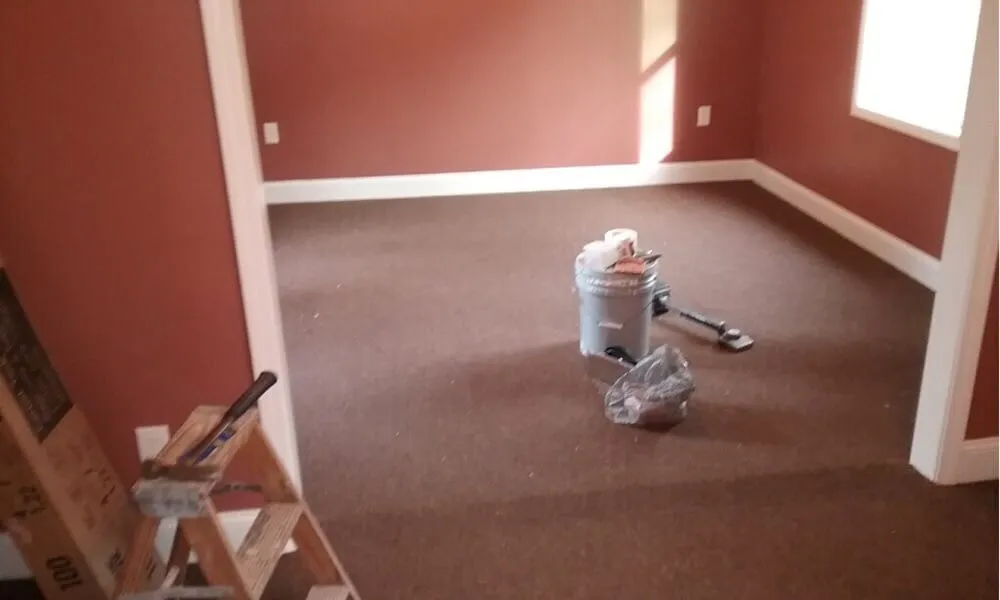 Slide of Slim Carpentry