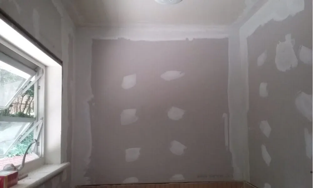 Slide of Slim Carpentry