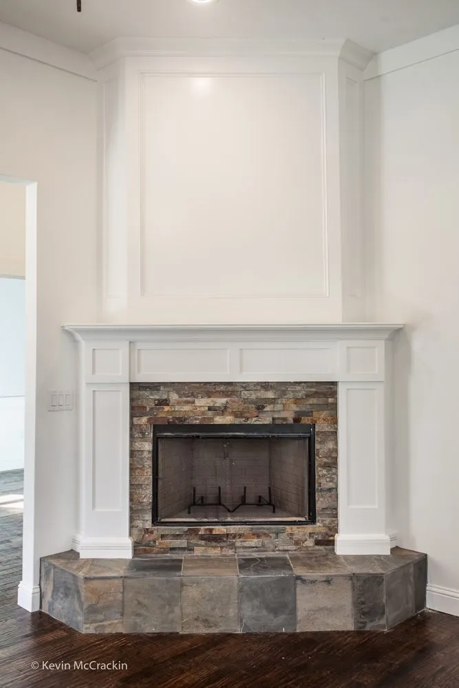 Slide of SLM General Contractors & Roofing