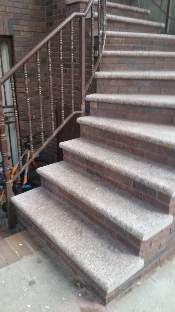 Slide of S.M. Construction