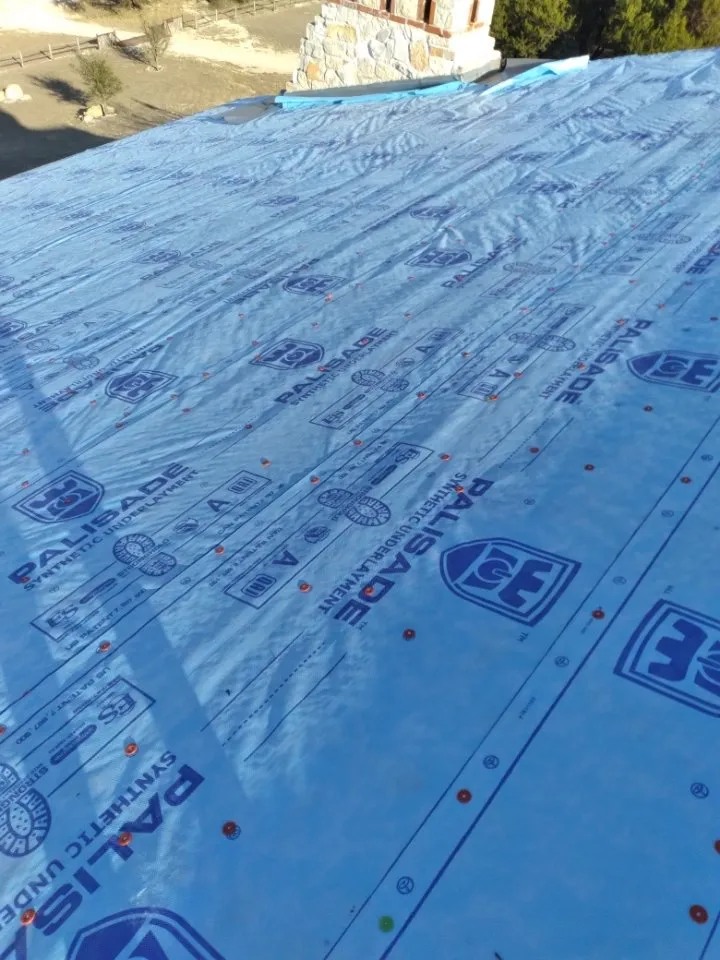 Slide of S&M Construction