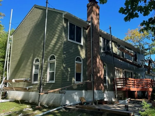 Slide of S&M Contractor