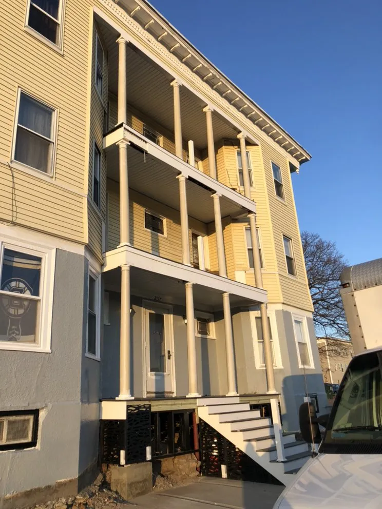 Slide of SM Green Construction