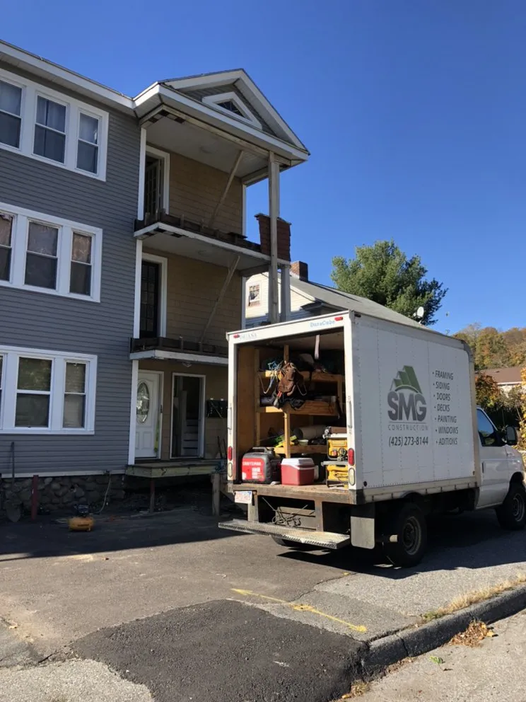 Slide of SM Green Construction