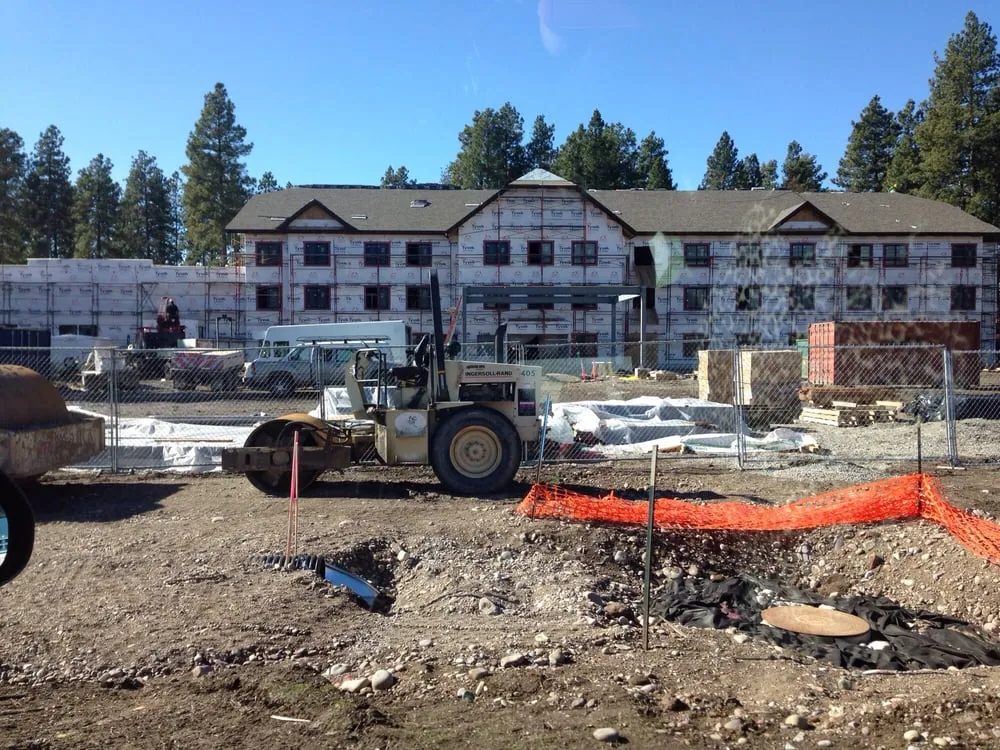 Slide of SM Roofing & Waterproofing