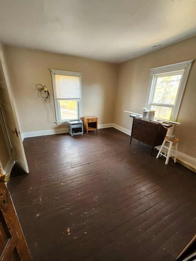 Slide of Small Town Home Services