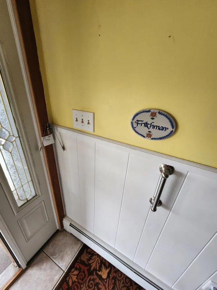 Slide of Small Town Home Services