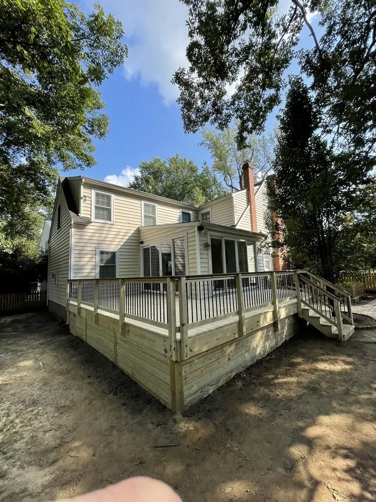 Slide of Smallwood Renovations