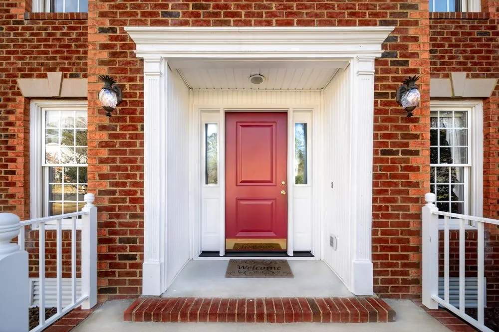 Slide of Smallwood Renovations