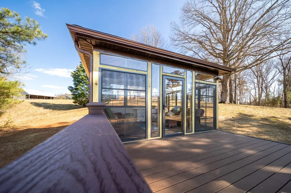 Slide of Smallwood Renovations