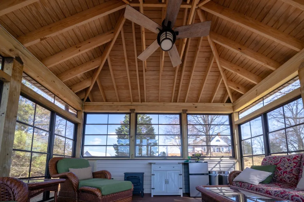 Slide of Smallwood Renovations