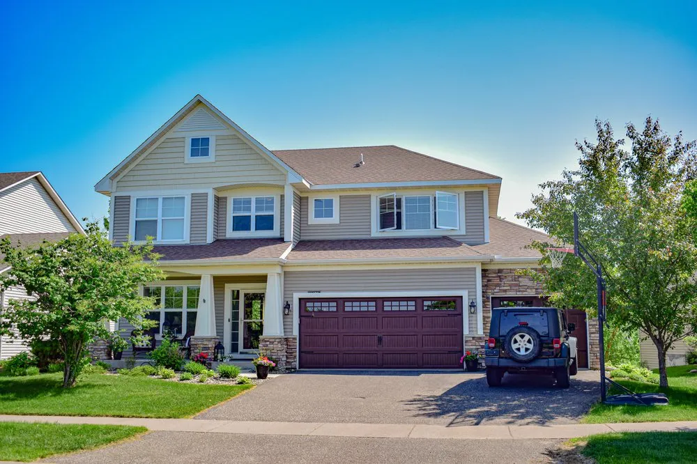 Slide of Smart Builders Group