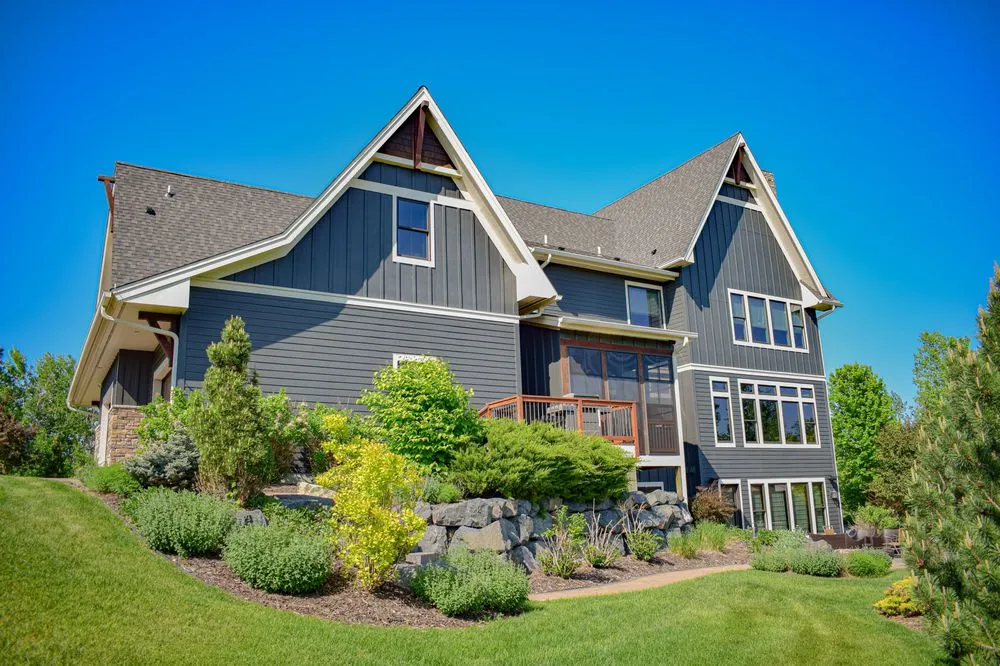 Slide of Smart Builders Group