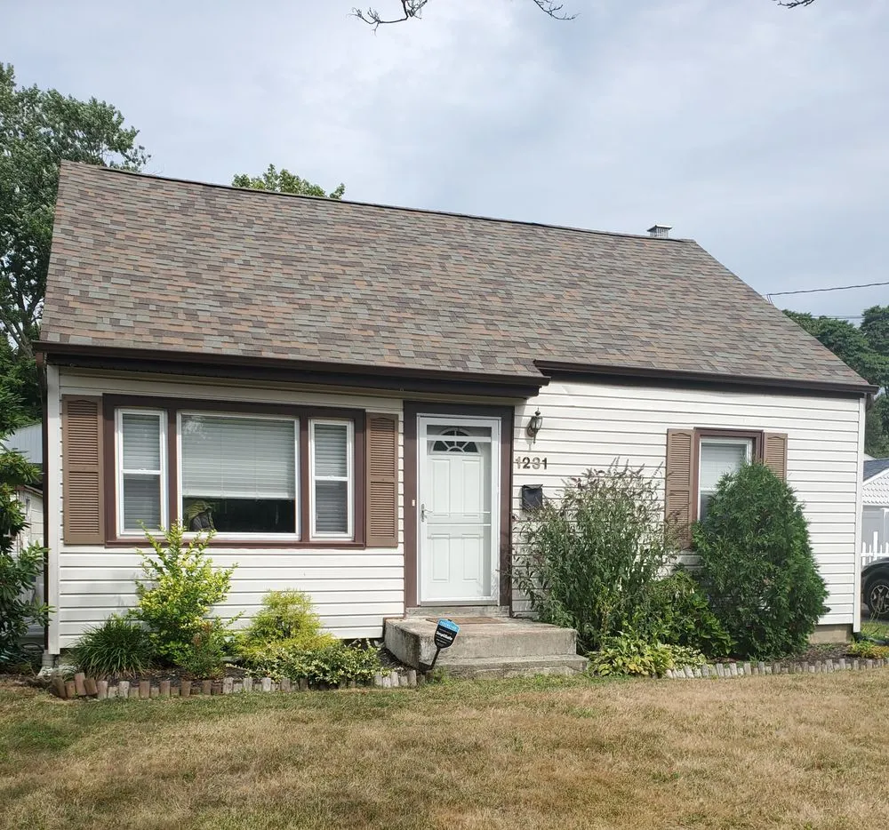 Slide of Smart Choice Contracting