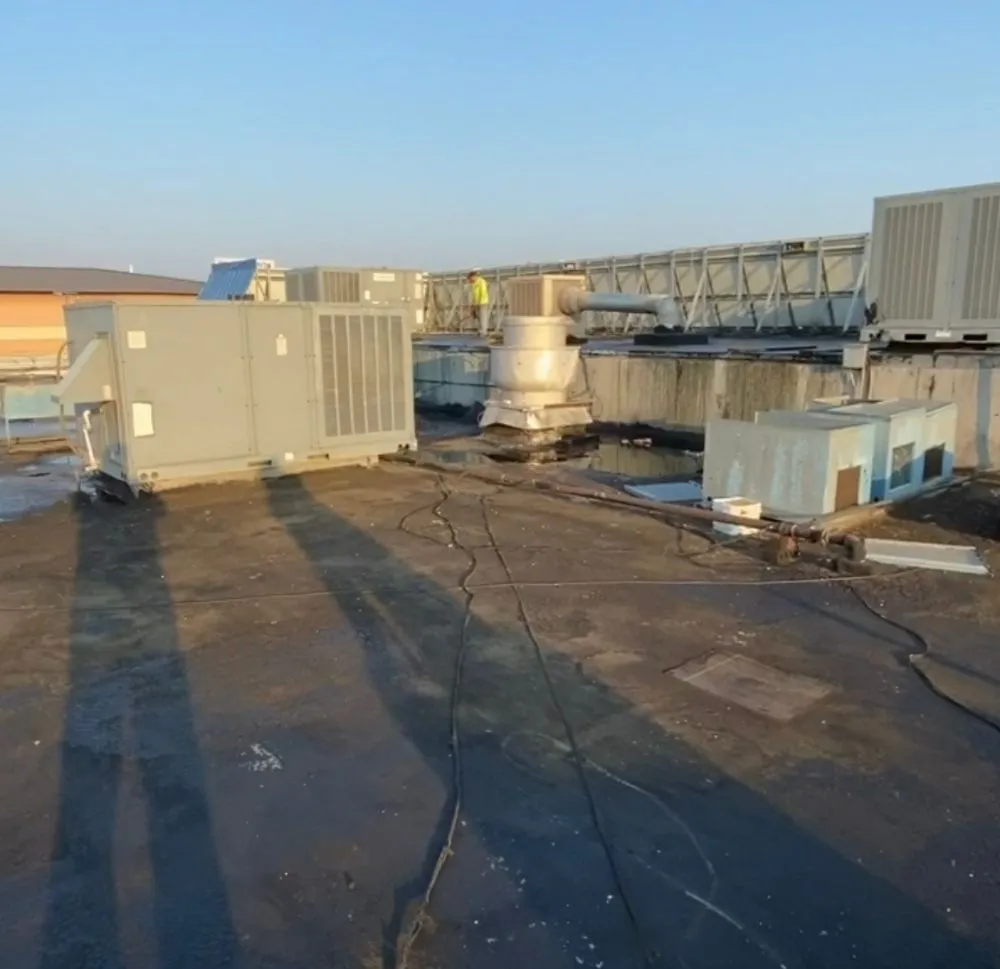 Slide of Smart Choice Roofing