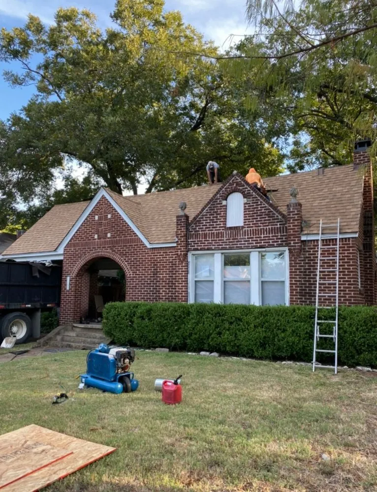 Slide of Smart Choice Roofing