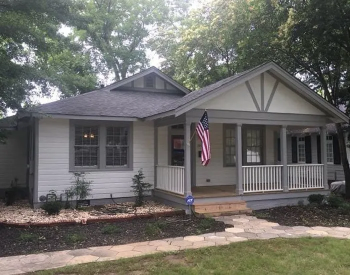 Slide of Smart Choice Roofing