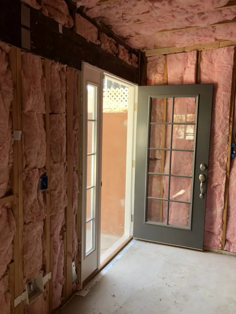 Expert roof leak repair for residential properties in Encino, CA by Smart Construction Consultants